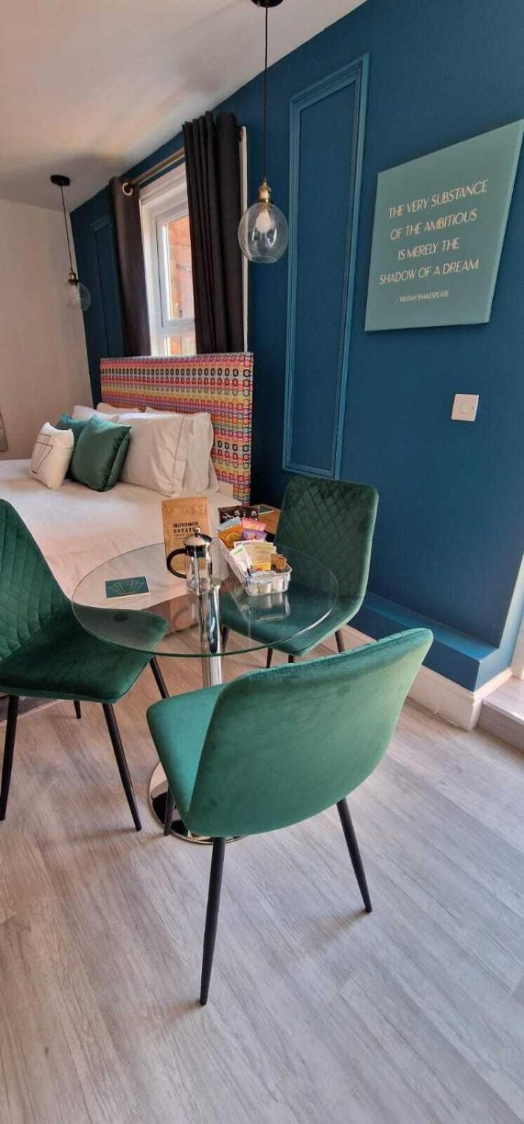 Emerald Stays Uk At The Adelphi Stratford-upon-Avon Exterior foto